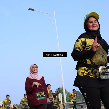 Runner Photo 6335583
