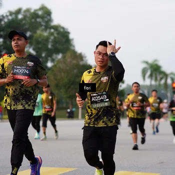 Runner Photo 6335598