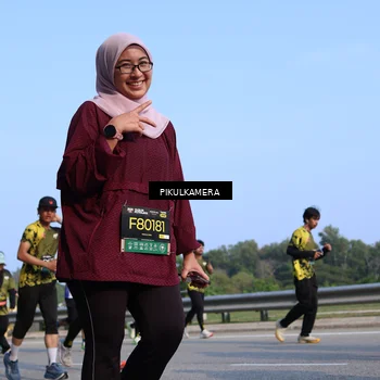 Runner Photo 6335603