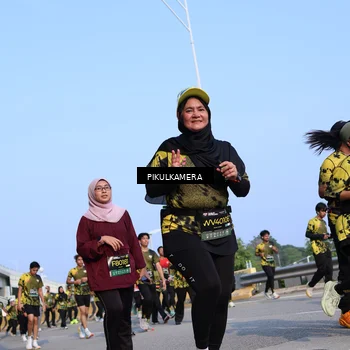 Runner Photo 6335606