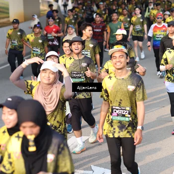 Runner Photo 6335615