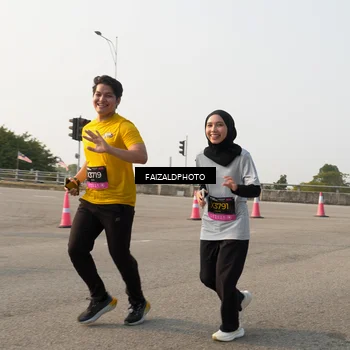 Runner Photo 6335621