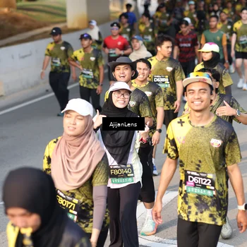 Runner Photo 6335644