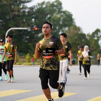 Runner Photo 6335659