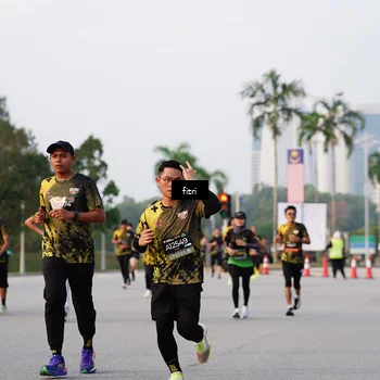 Runner Photo 6335663