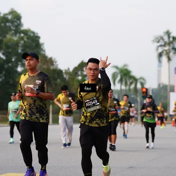 Runner Photo 6335664