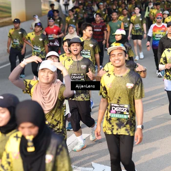 Runner Photo 6335672