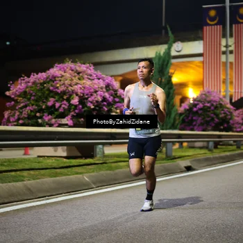 Runner Photo 6335673