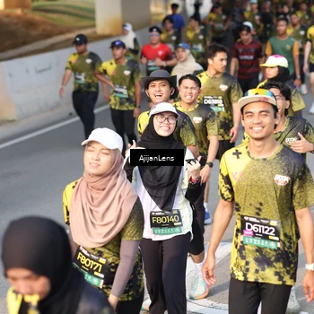 Runner Photo 6335676