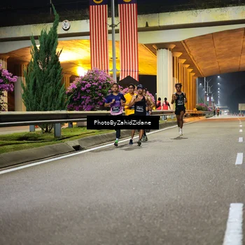 Runner Photo 6335744