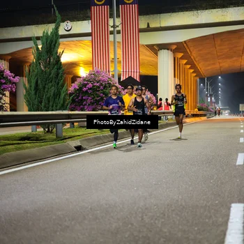 Runner Photo 6335745