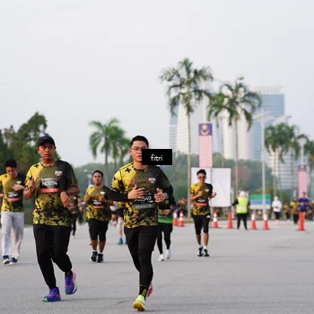 Runner Photo 6335798
