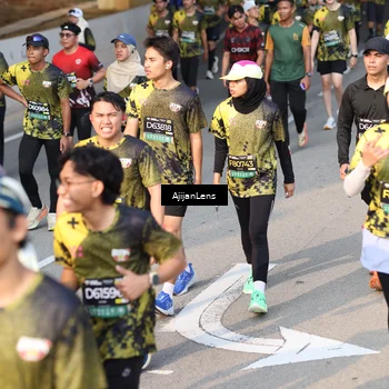 Runner Photo 6335826