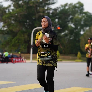 Runner Photo 6335834