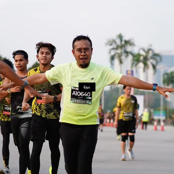 Runner Photo 6335840