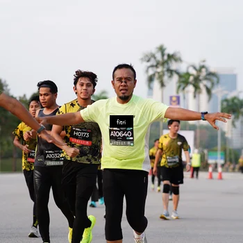 Runner Photo 6335870