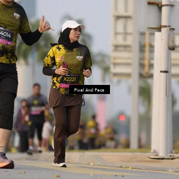 Runner Photo 6335884