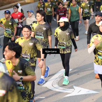 Runner Photo 6335903
