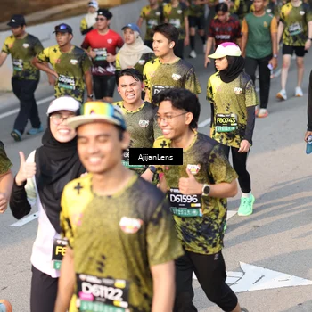 Runner Photo 6335917