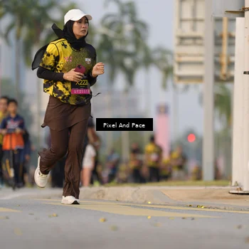 Runner Photo 6335926