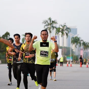 Runner Photo 6335941