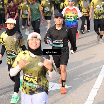 Runner Photo 6335987