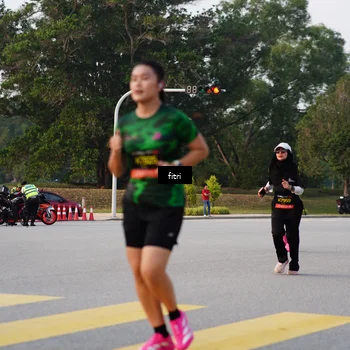 Runner Photo 6336028