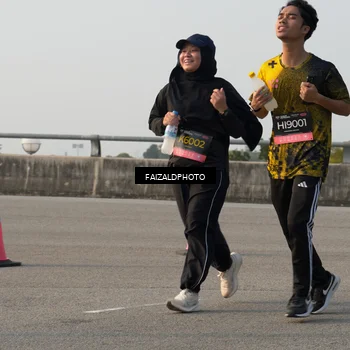 Runner Photo 6336066