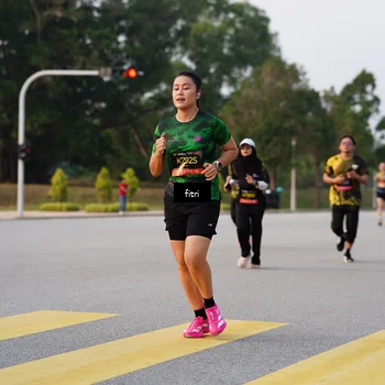 Runner Photo 6336069