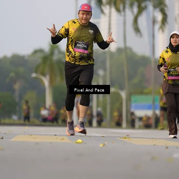 Runner Photo 6336077