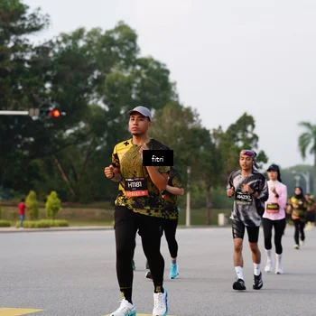 Runner Photo 6336088