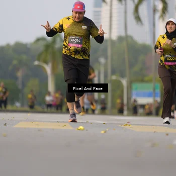 Runner Photo 6336095