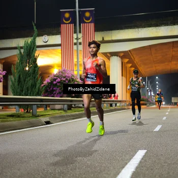 Runner Photo 6336099