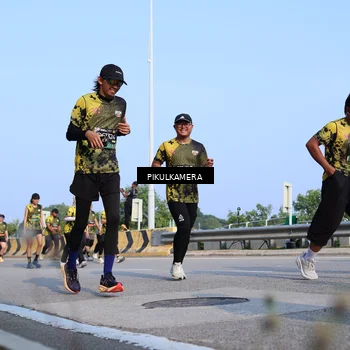 Runner Photo 6336113