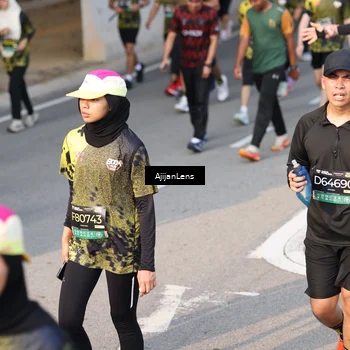 Runner Photo 6336119