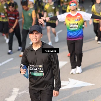 Runner Photo 6336146