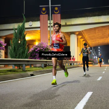 Runner Photo 6336159