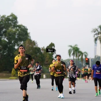 Runner Photo 6336171