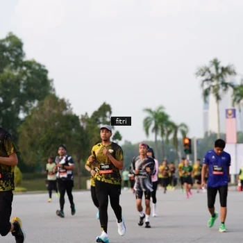 Runner Photo 6336176
