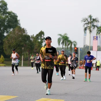 Runner Photo 6336270