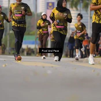 Runner Photo 6336330