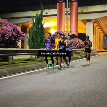 Runner Photo 6336357