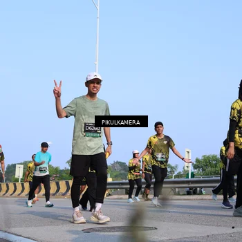 Runner Photo 6336373