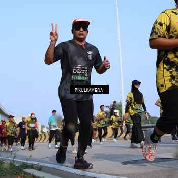 Runner Photo 6336376