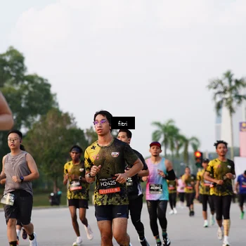 Runner Photo 6336380
