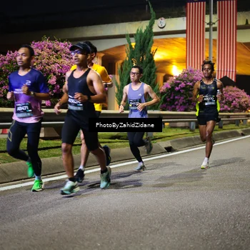 Runner Photo 6336386