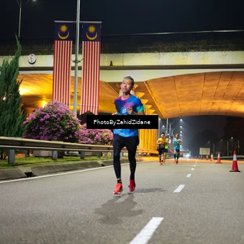 Runner Photo 6336387