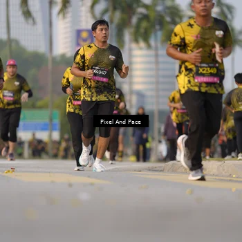 Runner Photo 6336406