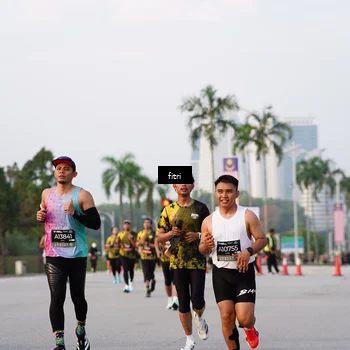 Runner Photo 6336419