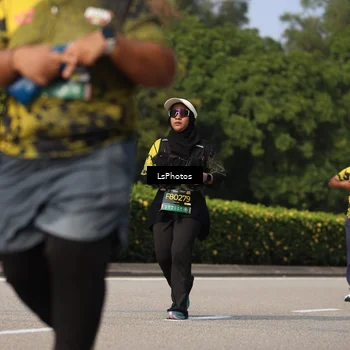Runner Photo 6336452